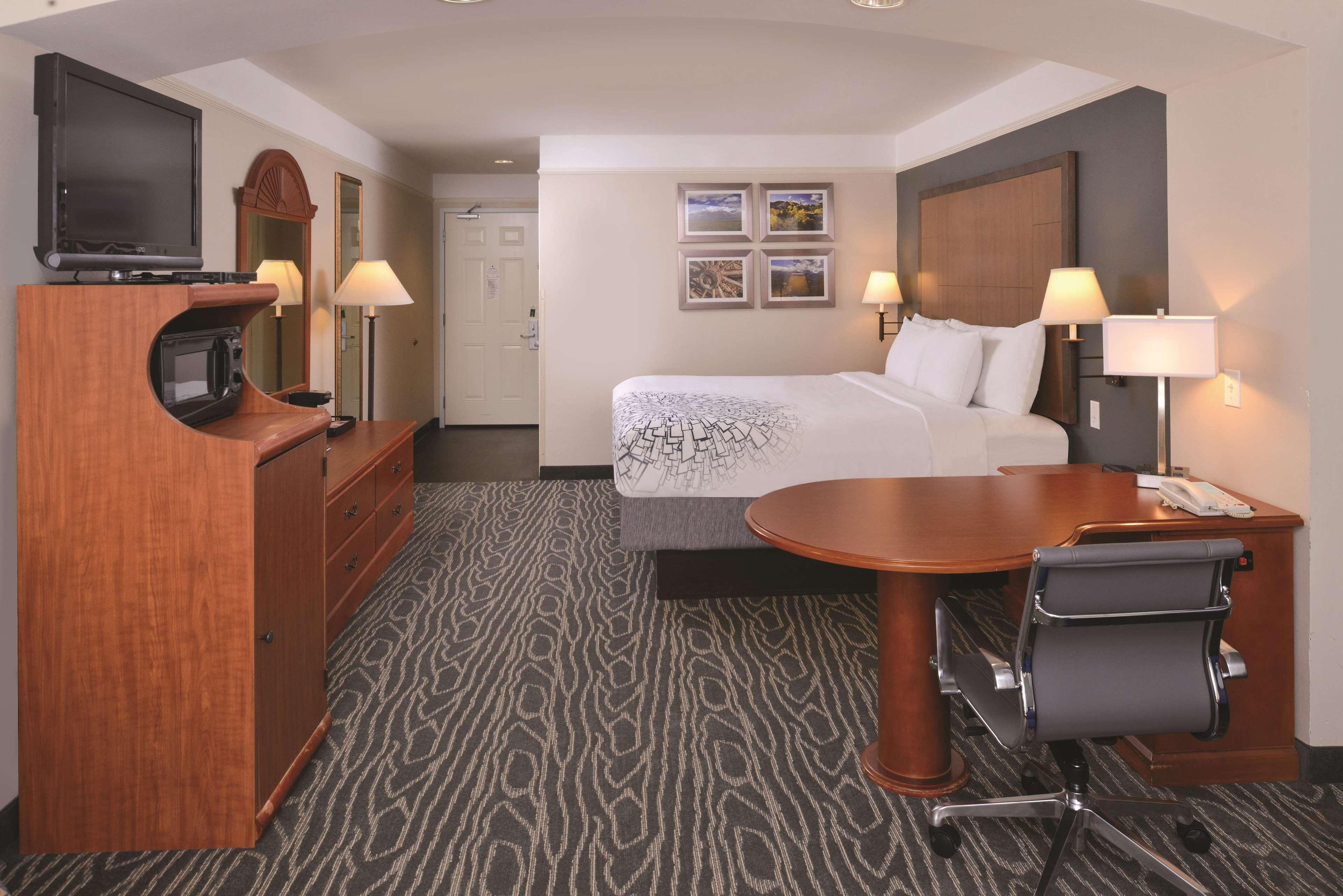 La Quinta By Wyndham Ruidoso Downs Hotel Екстериор снимка