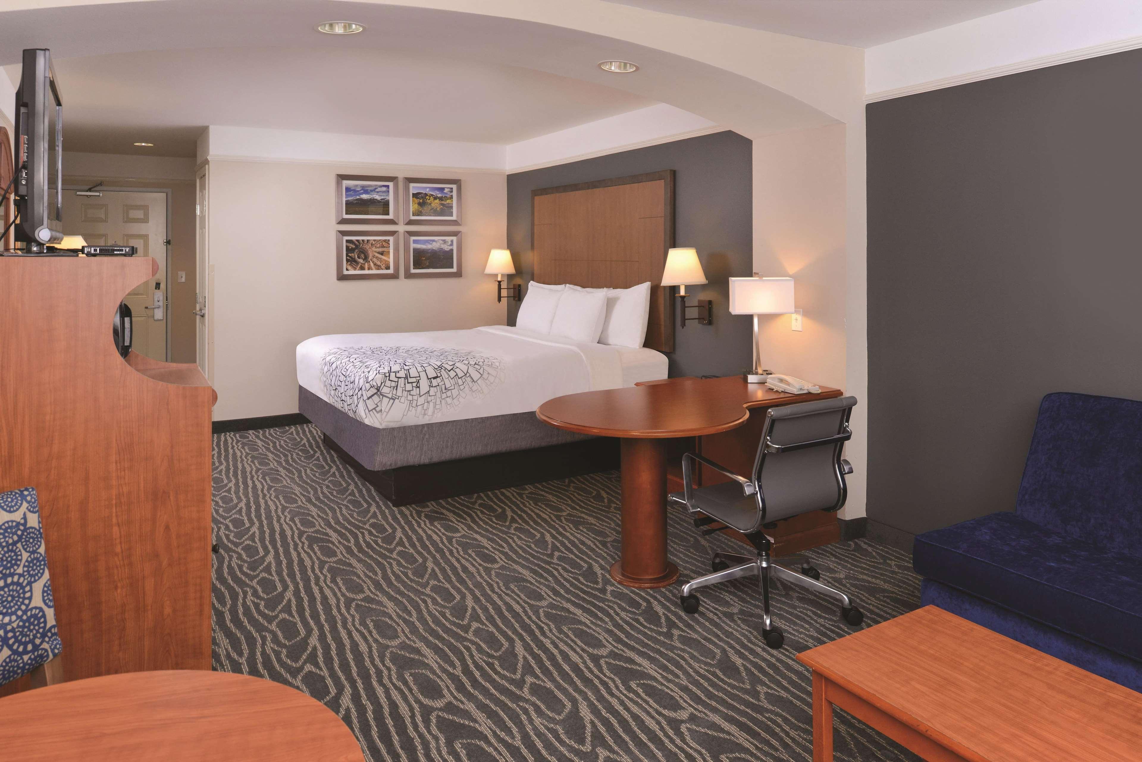 La Quinta By Wyndham Ruidoso Downs Hotel Екстериор снимка