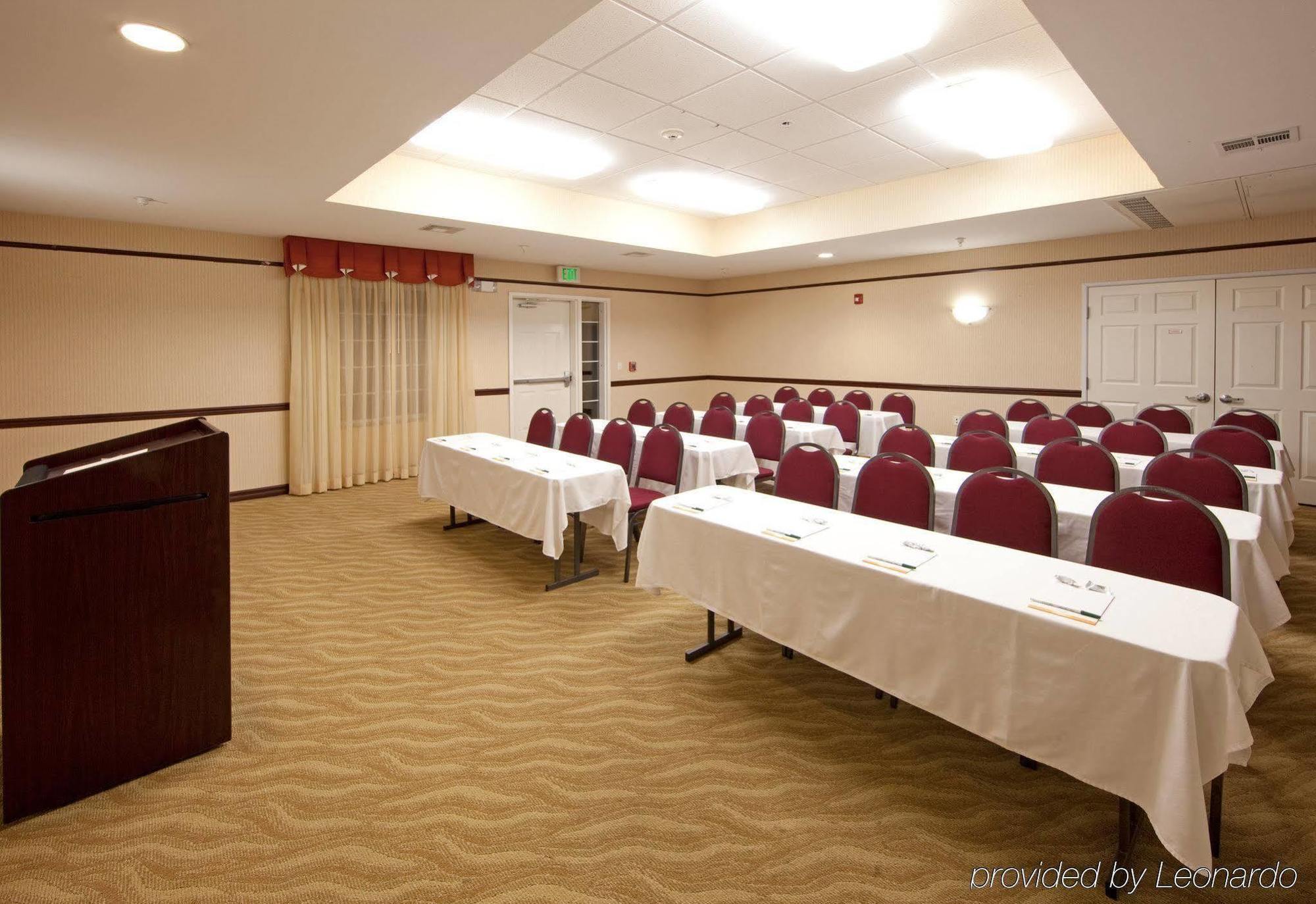 La Quinta By Wyndham Ruidoso Downs Hotel Бизнес снимка